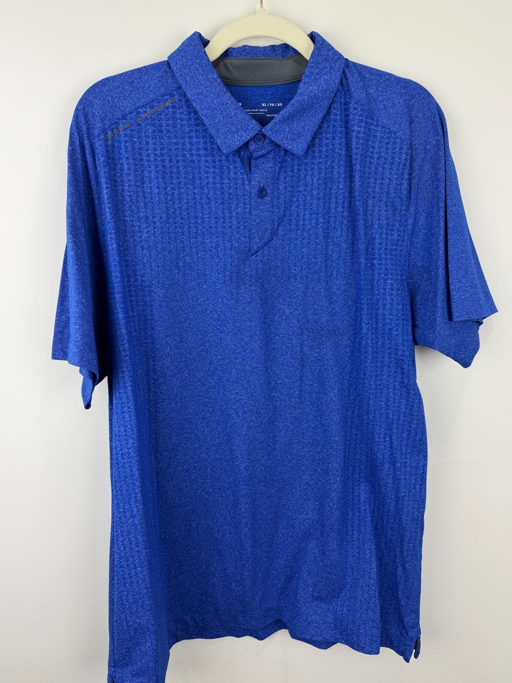 Under Armour HeatGear Men’s XL Royal Blue Heather Golf Polo Loose Fit
